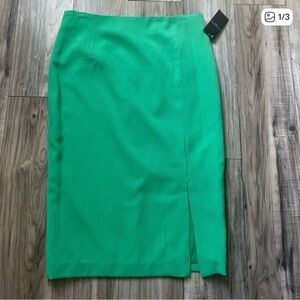 NWT Tahari Green Pencil Skirt- Size 12